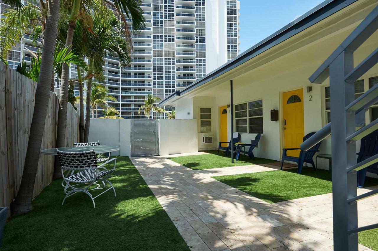 Lambert Family Beach Apartments - Unit 1 フォート・ローダーデール エクステリア 写真